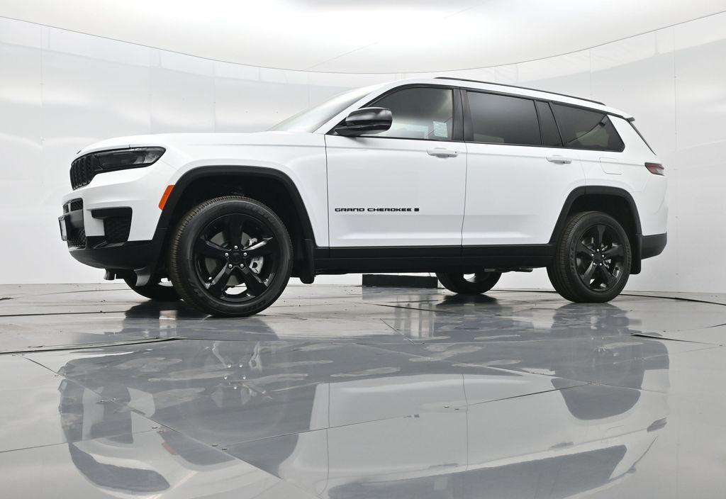new 2025 Jeep Grand Cherokee L car, priced at $43,455