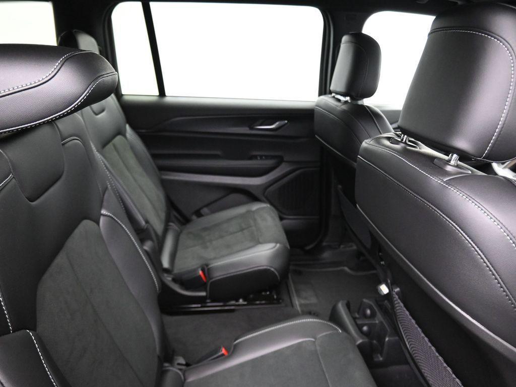 new 2025 Jeep Grand Cherokee L car, priced at $43,455