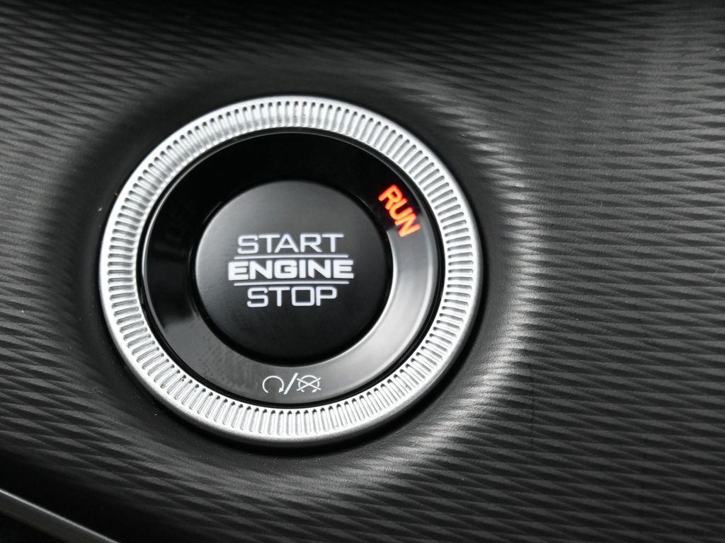 new 2025 Jeep Grand Cherokee L car, priced at $43,455