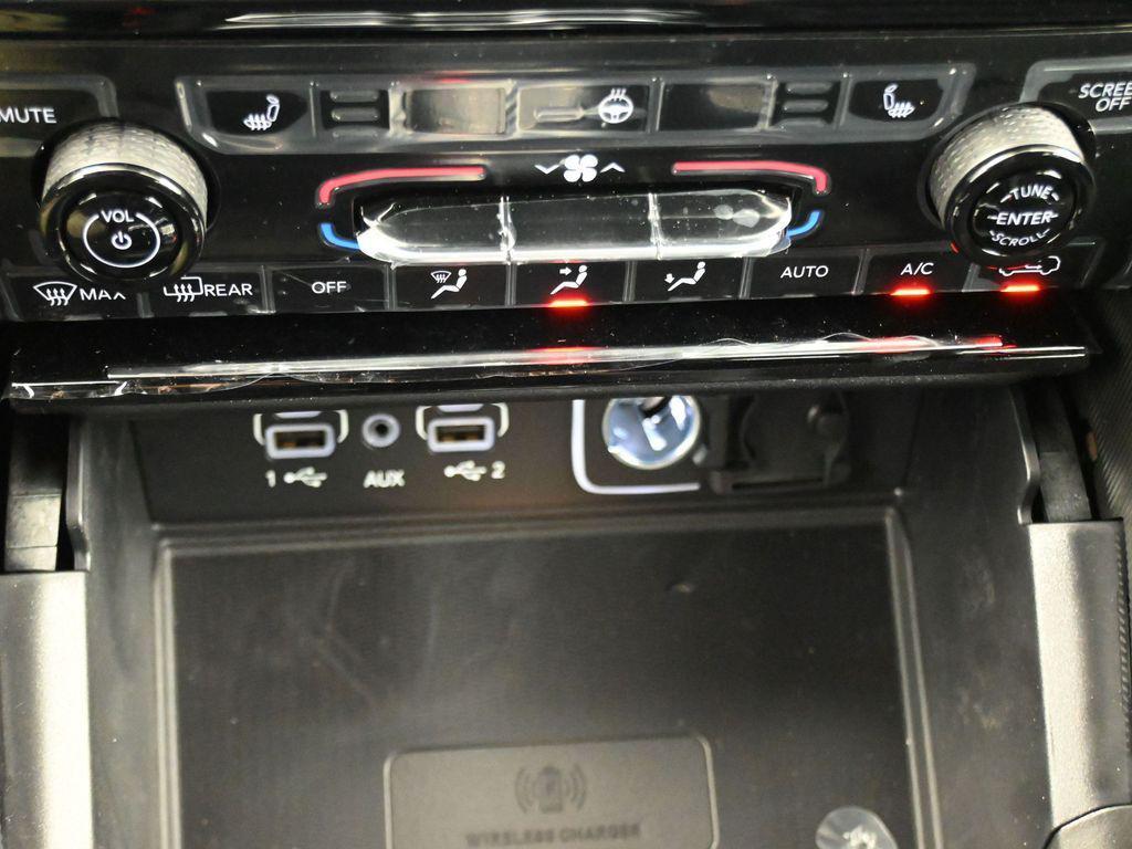 new 2025 Jeep Grand Cherokee L car, priced at $43,455