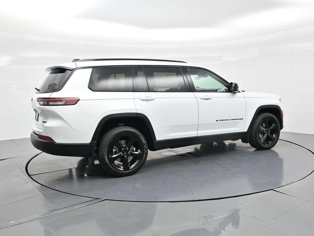new 2025 Jeep Grand Cherokee L car, priced at $43,955