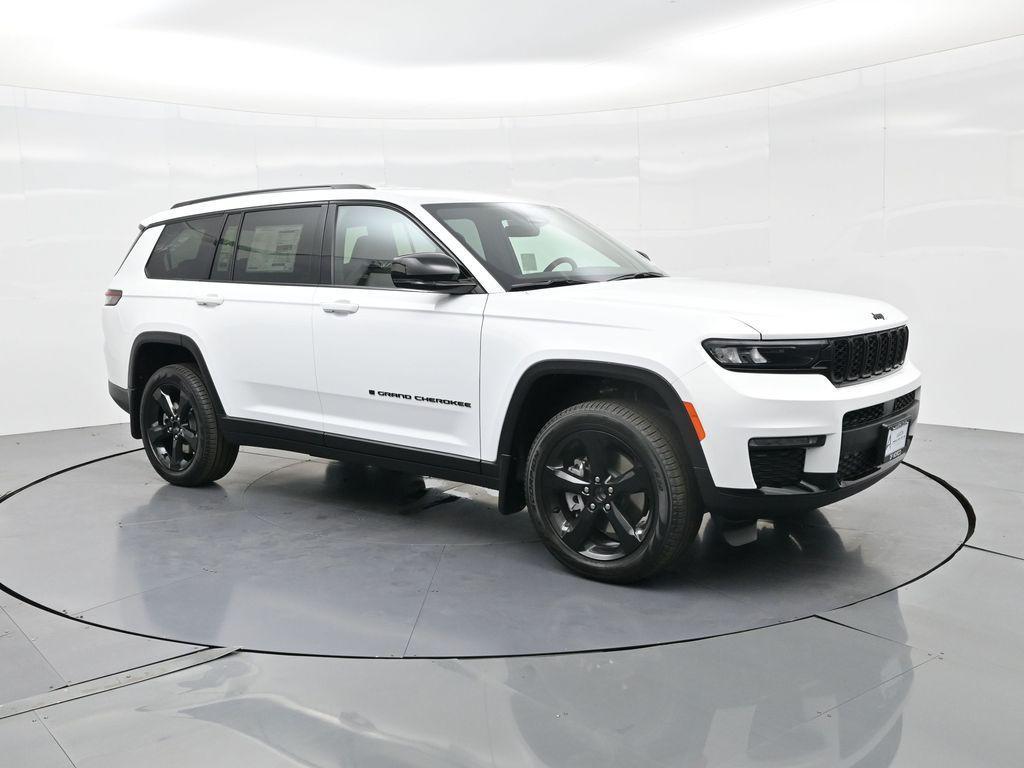 new 2025 Jeep Grand Cherokee L car, priced at $43,955