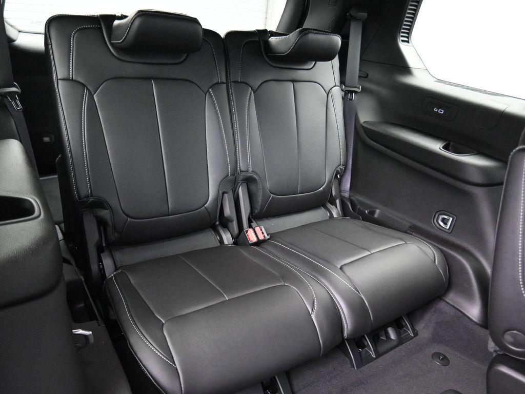 new 2025 Jeep Grand Cherokee L car, priced at $43,800