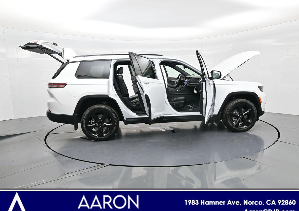 new 2025 Jeep Grand Cherokee L car, priced at $43,800