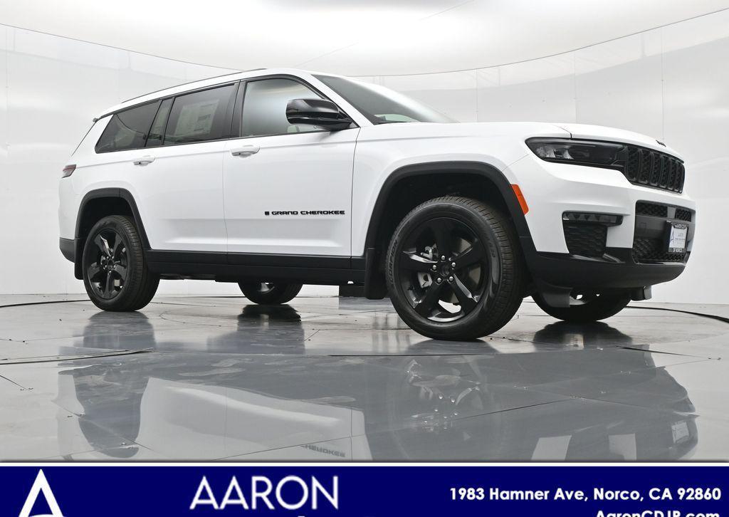 new 2025 Jeep Grand Cherokee L car, priced at $43,800