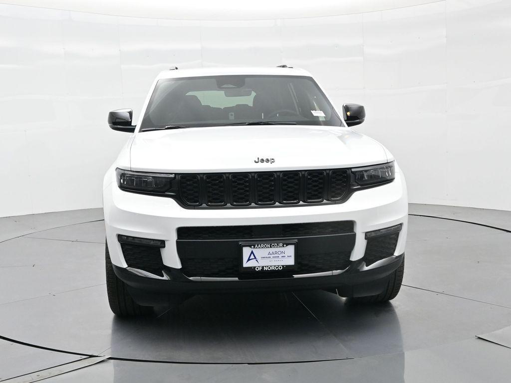 new 2025 Jeep Grand Cherokee L car, priced at $43,955
