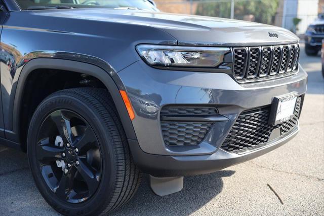 new 2025 Jeep Grand Cherokee car, priced at $41,675