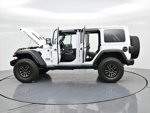 new 2025 Jeep Wrangler car, priced at $61,200