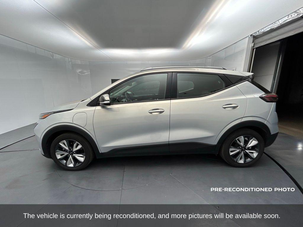 used 2022 Chevrolet Bolt EUV car, priced at $18,330