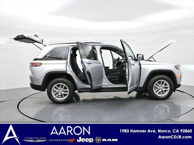 new 2025 Jeep Grand Cherokee car, priced at $37,800