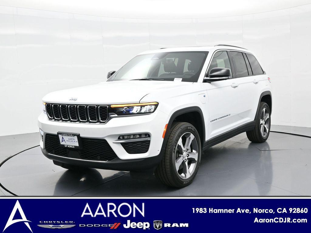 new 2025 Jeep Grand Cherokee 4xe car, priced at $64,285