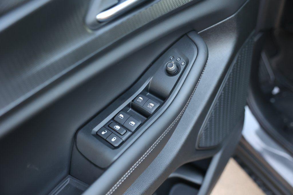 new 2025 Jeep Grand Cherokee car, priced at $31,170
