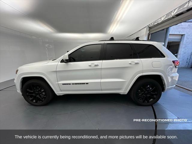 used 2022 Jeep Grand Cherokee car, priced at $27,323