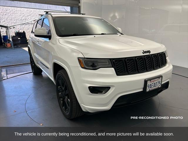used 2022 Jeep Grand Cherokee car, priced at $27,323