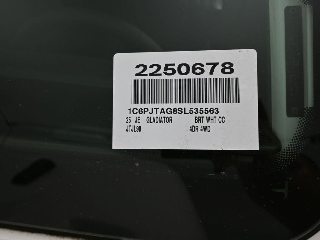 new 2025 Jeep Gladiator car, priced at $39,814