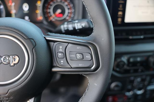 new 2025 Jeep Wrangler car, priced at $45,480
