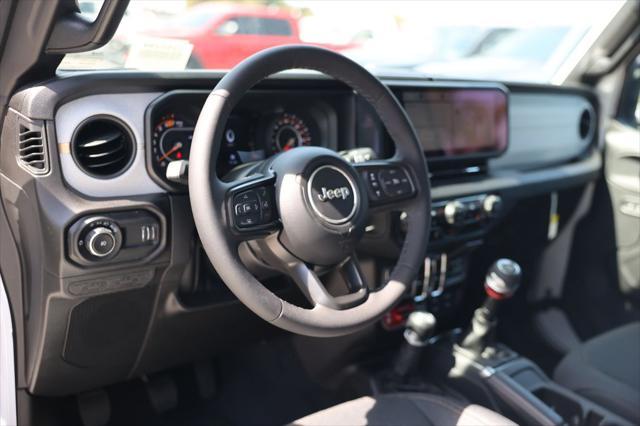 new 2025 Jeep Wrangler car, priced at $45,480