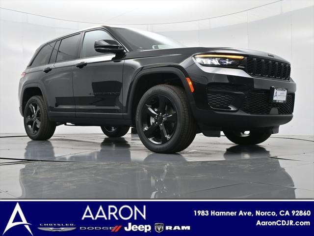 new 2025 Jeep Grand Cherokee car, priced at $42,425