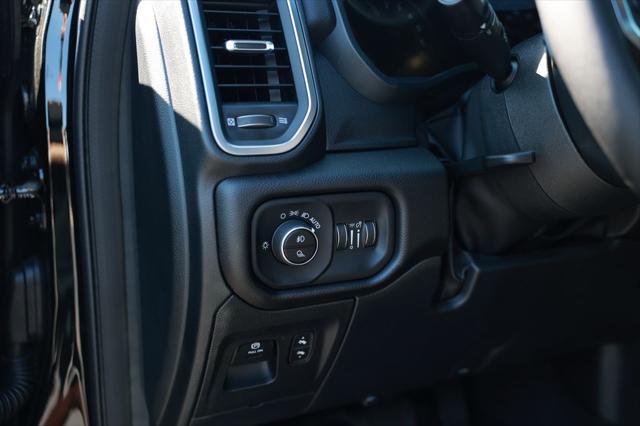 new 2025 Ram 1500 car, priced at $53,758