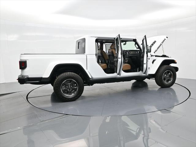 used 2023 Jeep Gladiator car, priced at $41,254