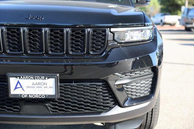 new 2025 Jeep Grand Cherokee car, priced at $40,920