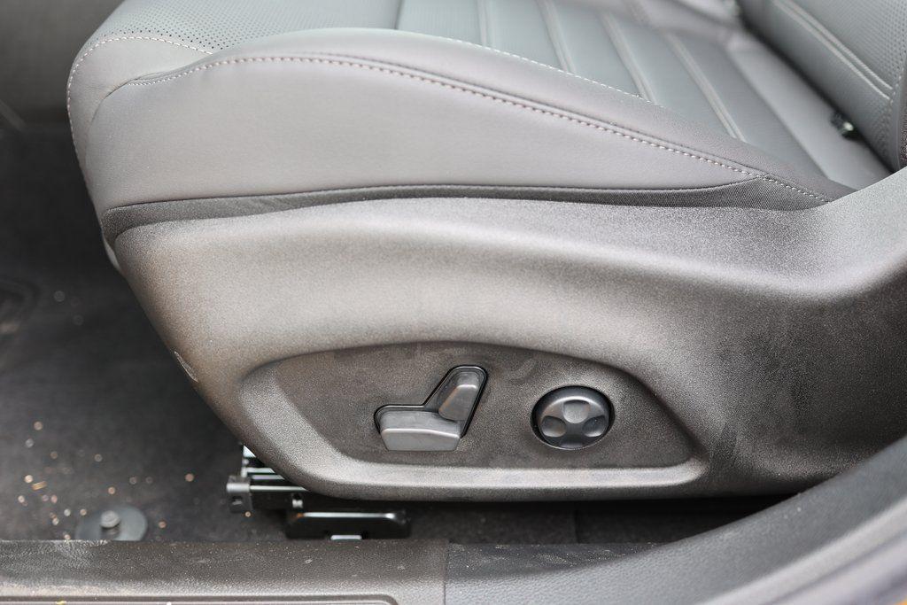 new 2024 Dodge Hornet car, priced at $30,185
