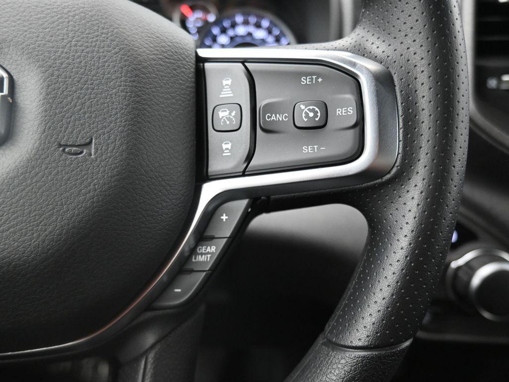 new 2025 Ram 1500 car, priced at $41,660