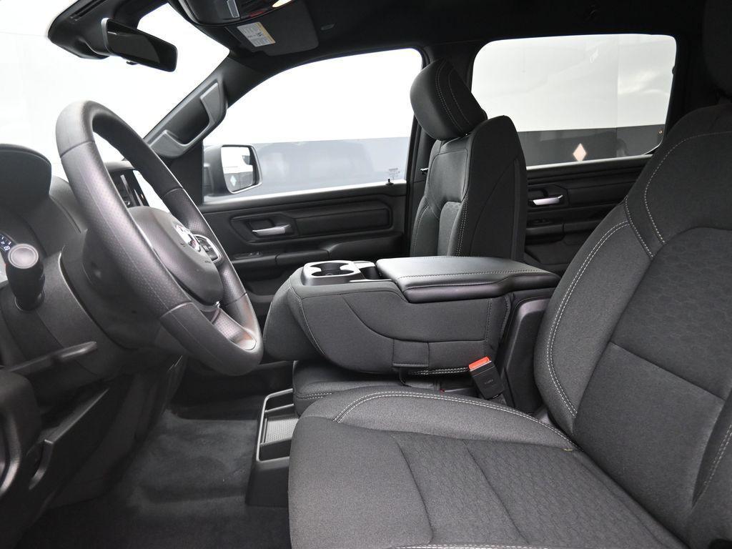 new 2025 Ram 1500 car, priced at $41,660
