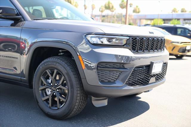 new 2024 Jeep Grand Cherokee car, priced at $39,030