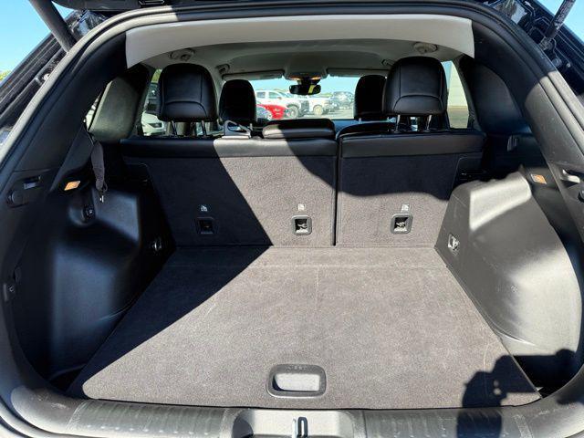 used 2022 Jeep Cherokee car, priced at $23,086