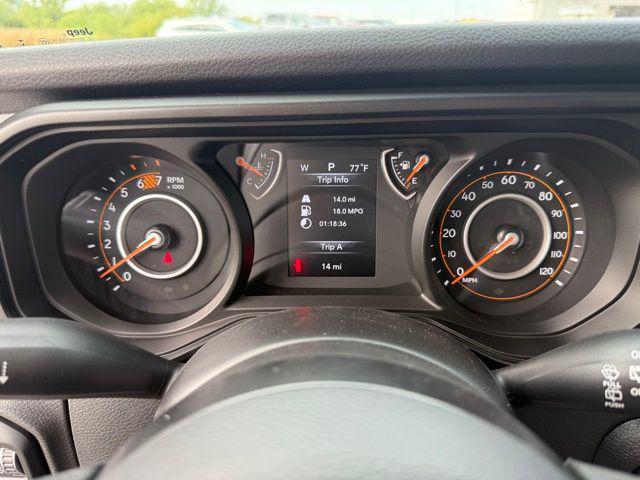 new 2025 Jeep Wrangler car, priced at $40,981