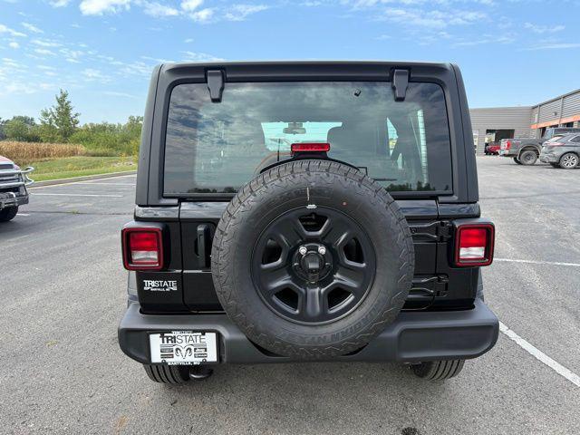 new 2025 Jeep Wrangler car, priced at $40,981
