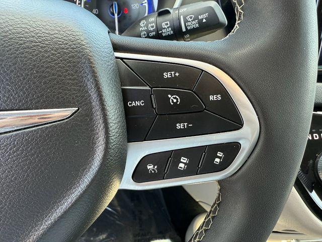 used 2022 Chrysler Pacifica car, priced at $23,100
