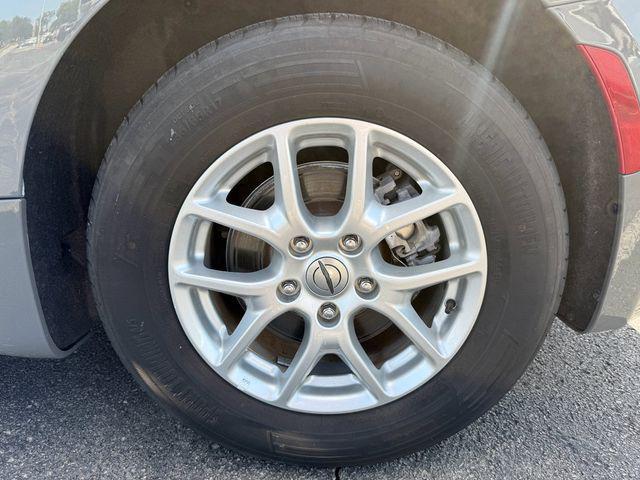 used 2022 Chrysler Pacifica car, priced at $23,100