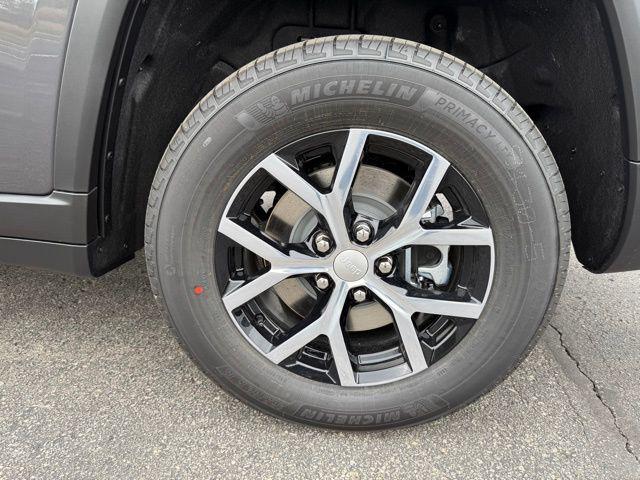 new 2025 Jeep Grand Cherokee L car, priced at $51,917