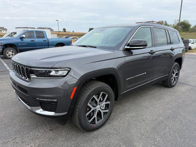 new 2025 Jeep Grand Cherokee L car, priced at $51,917
