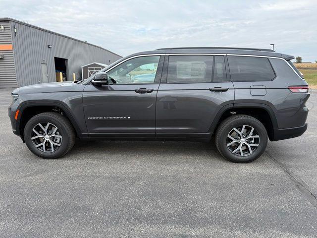 new 2025 Jeep Grand Cherokee L car, priced at $51,917