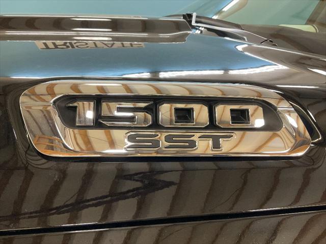 new 2025 Ram 1500 car, priced at $71,800
