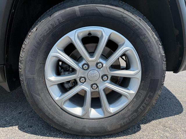 used 2021 Jeep Grand Cherokee car, priced at $24,500
