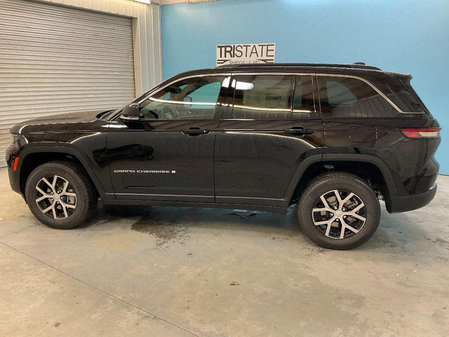 new 2024 Jeep Grand Cherokee car, priced at $49,852