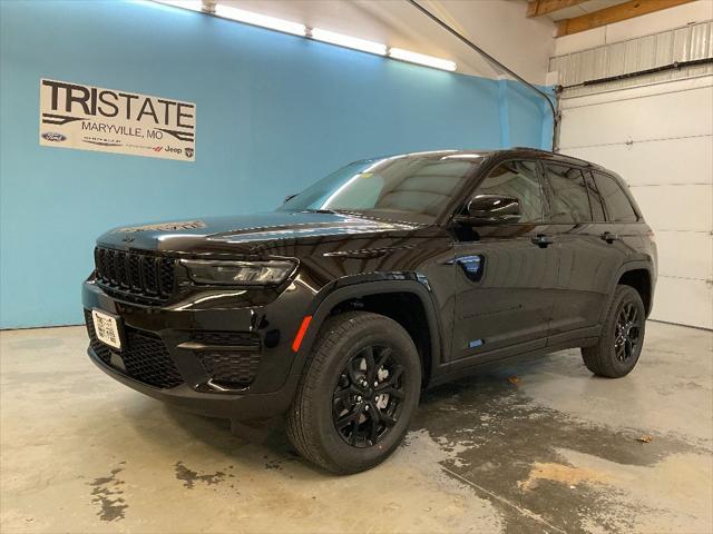 new 2025 Jeep Grand Cherokee car, priced at $43,030