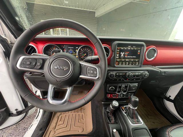 used 2023 Jeep Gladiator car, priced at $43,000