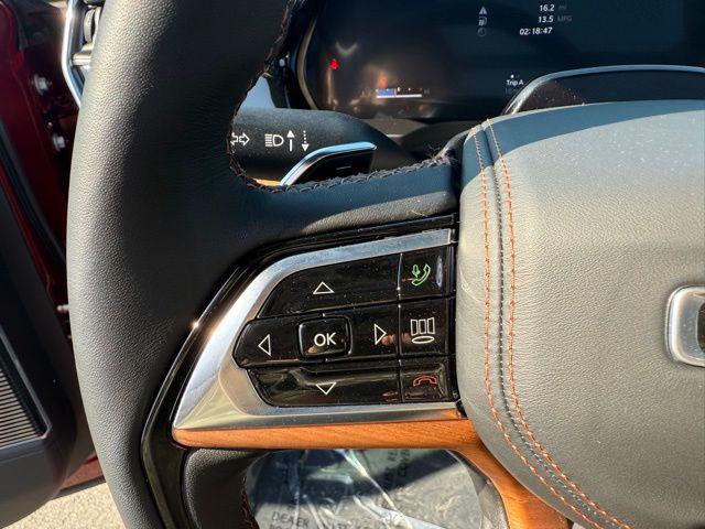 new 2025 Jeep Grand Cherokee car, priced at $69,966