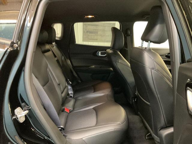 new 2025 Jeep Compass car, priced at $34,984