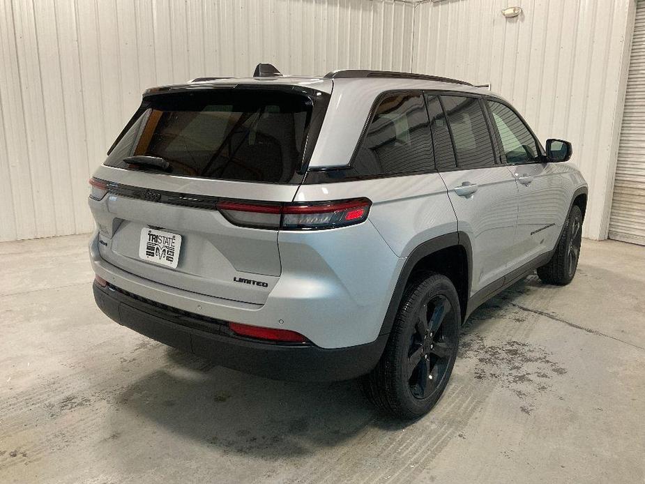 new 2024 Jeep Grand Cherokee car, priced at $54,012