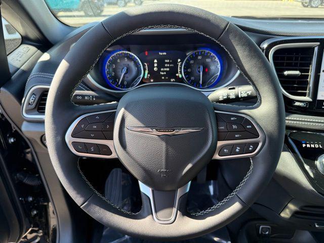 new 2026 Chrysler Pacifica car, priced at $46,419
