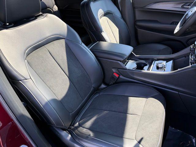 new 2025 Jeep Grand Cherokee L car, priced at $45,944