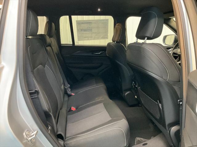 new 2025 Jeep Grand Cherokee car, priced at $39,863