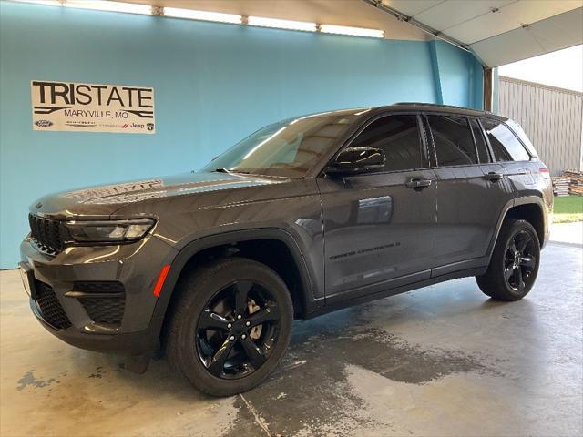 used 2022 Jeep Grand Cherokee car, priced at $35,900