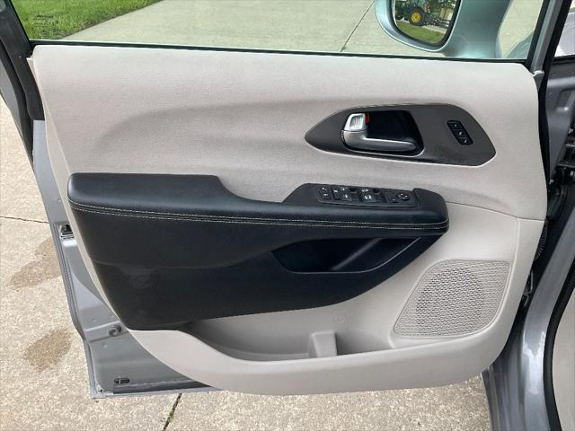 used 2021 Chrysler Pacifica car, priced at $24,200